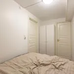 Kozy Near Center With Free Parking And Wifi